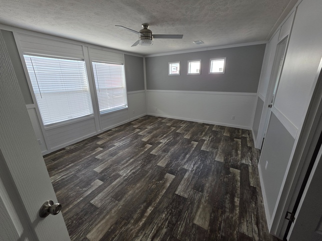 Momma got her closet - Kids got room - and Daddy got a GREAT $$ 28764F New Braunfels TX