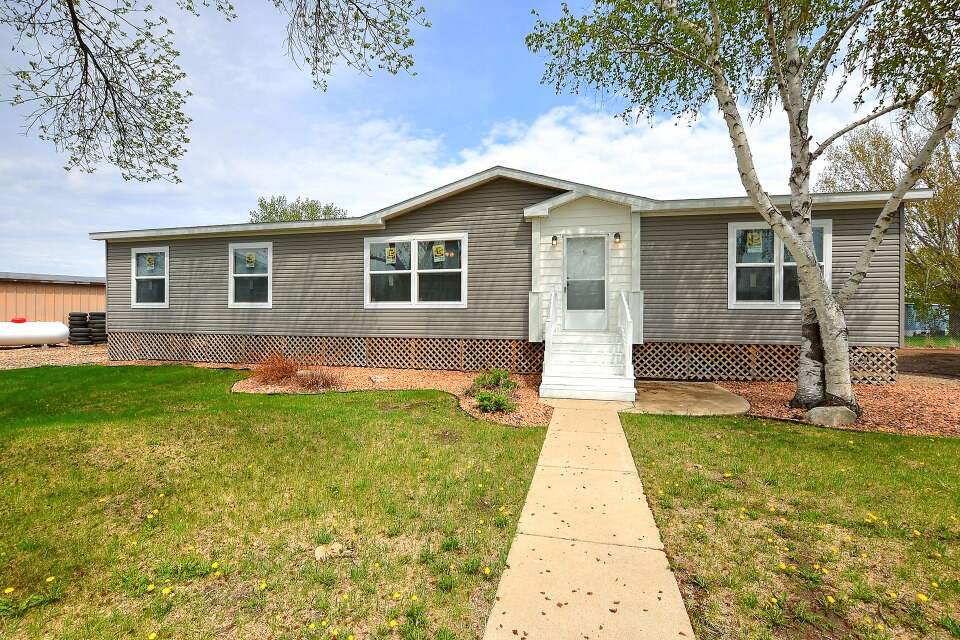 Great curb appeal on the Danbury model by Friendship Homes