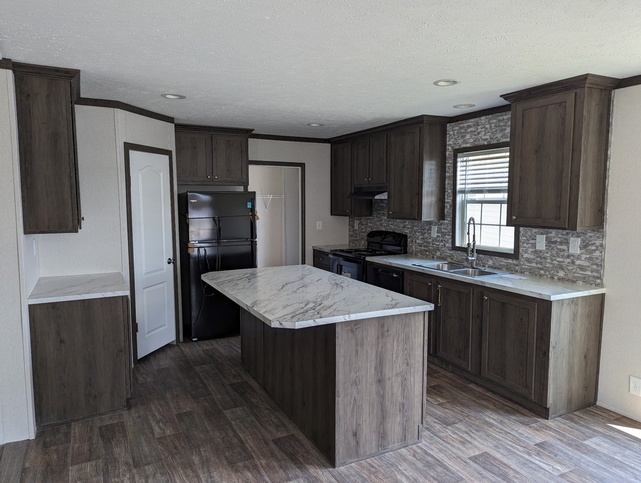 Berkshire 28483P | 3 bedroom, 2 bathroom, 1264 sqft home | Built by Cavco - Rocky Mount in Rocky Mount, VA.