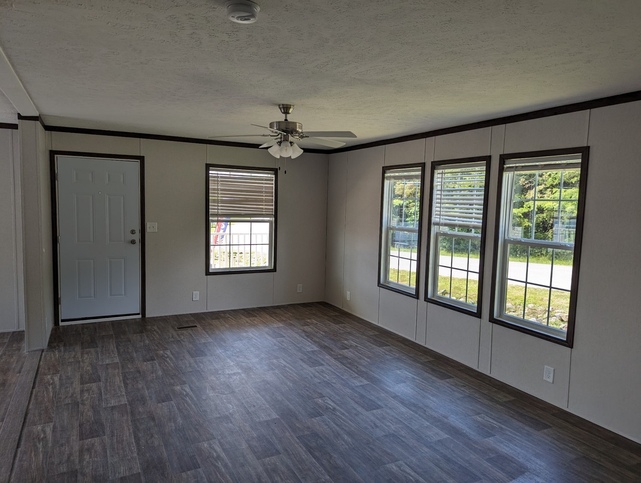 Arinco-houseです Arinco-houseです Alliance OH Residential Properties - KIKO Real Estate