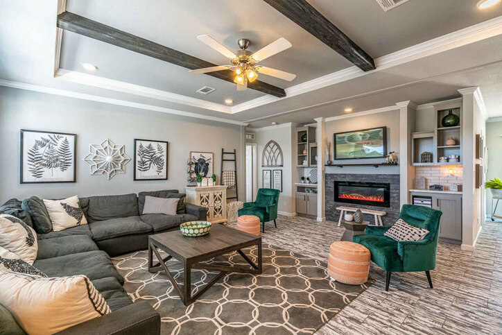 VINTAGE FARMHOUSE II Flex Fort Worth TX