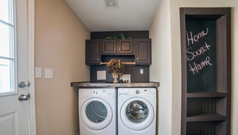 Broadmore 28563B | 3 bedroom, 2 bathroom, 1173 sqft home | Built by Cavco - Nampa in Nampa, ID.