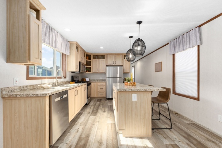 Elite 2 14682C | 2 bedroom, 2 bathroom, 907 sqft home. Built by Cavco - Clarion in Shippenville, PA.