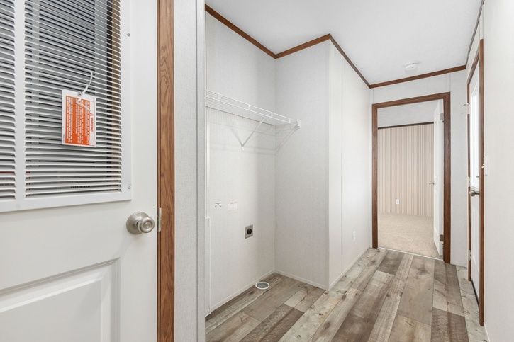 Elite 2 14682C | 2 bedroom, 2 bathroom, 907 sqft home. Built by Cavco - Clarion in Shippenville, PA.