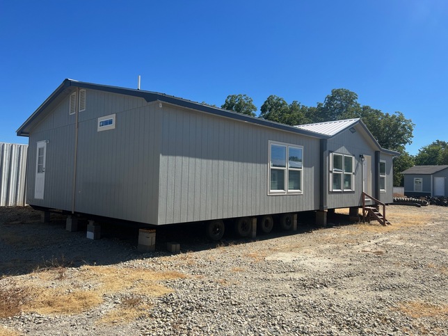 Metal Roof 856SC 856SC Manufactured Home from Solitaire Homes, Tyler