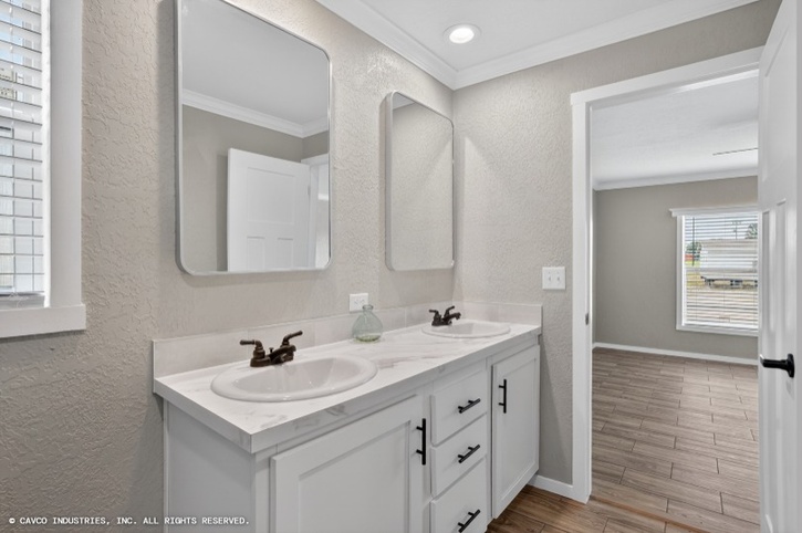 Emerald 28603A | 3 bedroom, 2 bathroom, 1660 sqft home. Built by Cavco - Duncan in Duncan, OK.