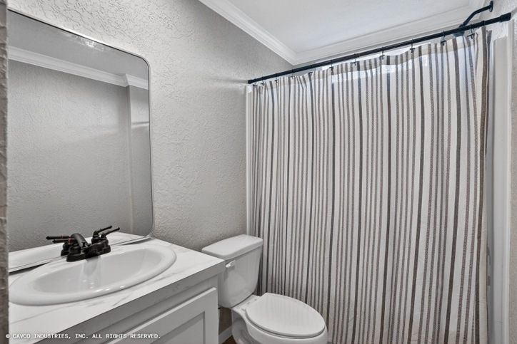 Emerald 28603A | 3 bedroom, 2 bathroom, 1660 sqft home. Built by Cavco - Duncan in Duncan, OK.