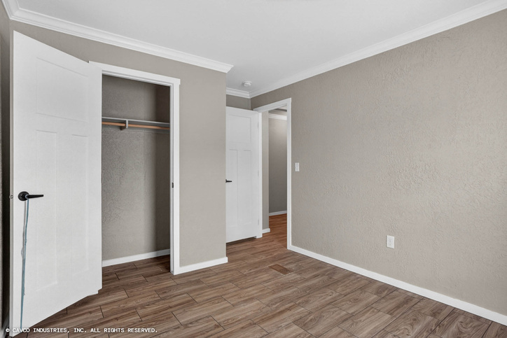 Emerald 28603A | 3 bedroom, 2 bathroom, 1660 sqft home. Built by Cavco - Duncan in Duncan, OK.