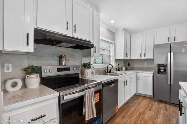 Emerald 28603A | 3 bedroom, 2 bathroom, 1660 sqft home. Built by Cavco - Duncan in Duncan, OK.