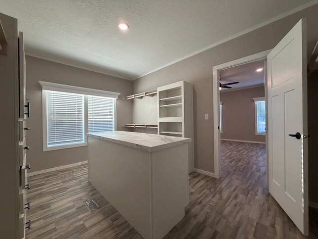 Landmark 82 32824A Albuquerque NM
