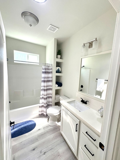 Pacific Palace - Bathroom