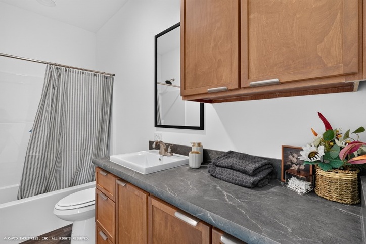 Concord 32643AM | 3 bedroom, 2 bathroom, 1920 sqft home. Built by Cavco - Manorwood in Emlenton, PA.