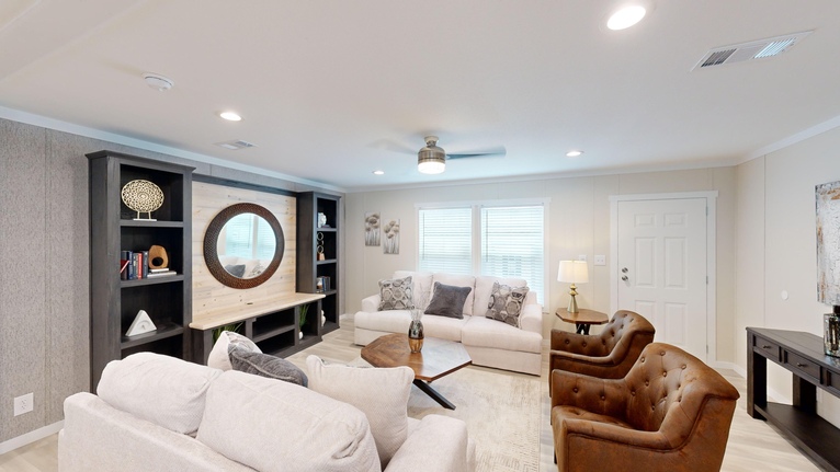 Hacienda P60S Silver Spur Series Midland TX