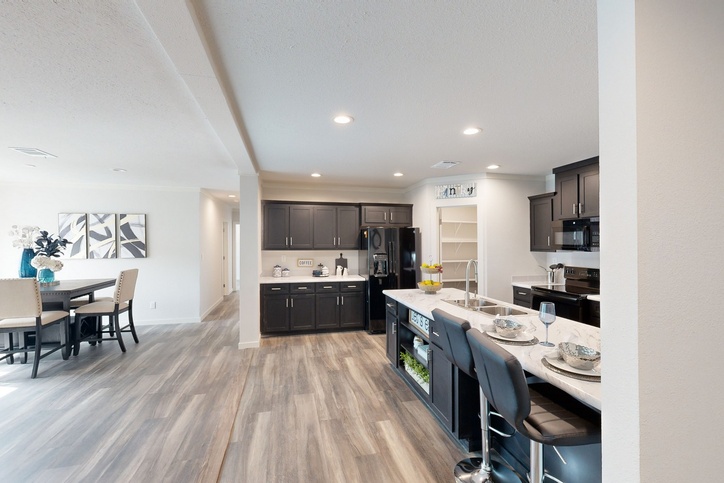 Nordic 6364 Gold Medal Series Manufactured Home Alvin TX.
