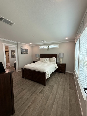 Vivid 450AO286O3N Splendora TX