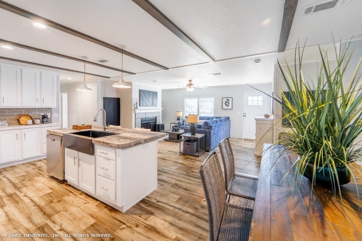 Pinnacle 28603P | 3 bedroom, 2 bathroom, 1600 sqft home | Built by Cavco - Waco in Waco, TX.