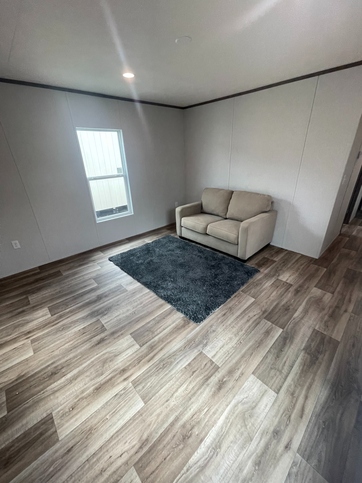 NOT A JEWEL, A JADE! 14663B Houston TX