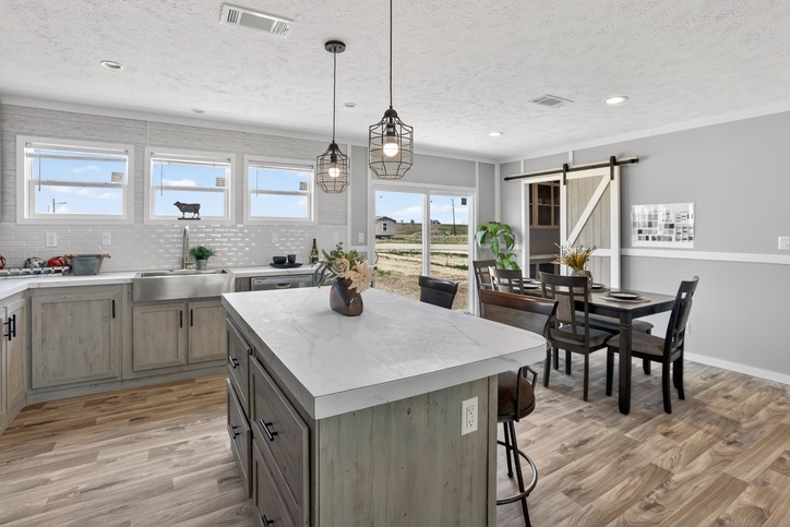 Hidden Shores 32563A | 3 bedroom, 2 bathroom, 1717 sqft home. Built by Cavco - Seguin in Seguin, TX.