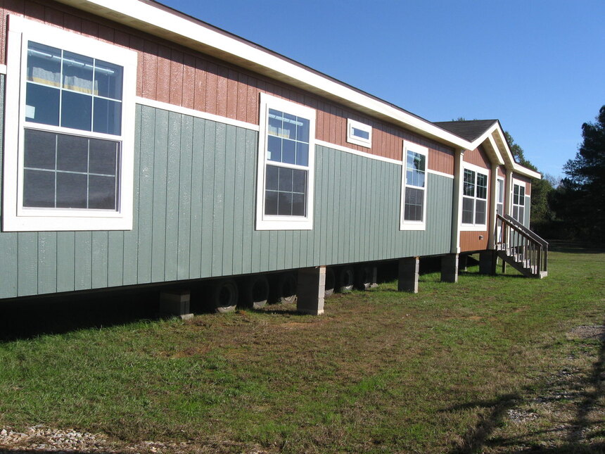 Benbrook 30765B Modular or Manufactured Home from Palm Harbor Homes, a