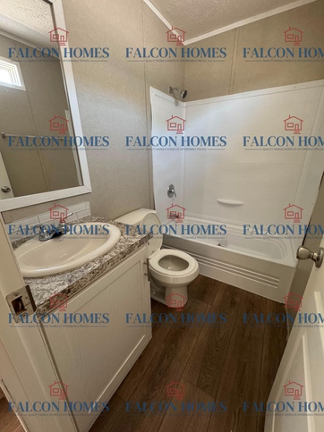 Cavco Triad T-101 2nd Bathroom