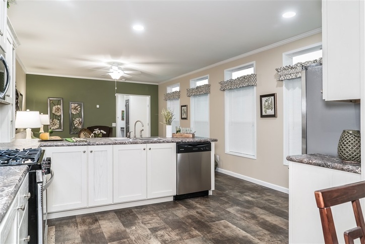 Westlake Single 16763L | 3 bedroom, 2 bathroom, 1140 sqft home | Built by Cavco - Dorchester in Dorchester, WI.