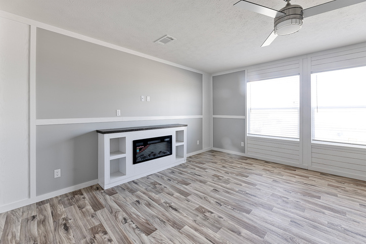 Valu Maxx Premier 32684E | 4 bedroom, 2 bathroom, 2085 sqft home | Built by Cavco - Seguin in Seguin, TX.