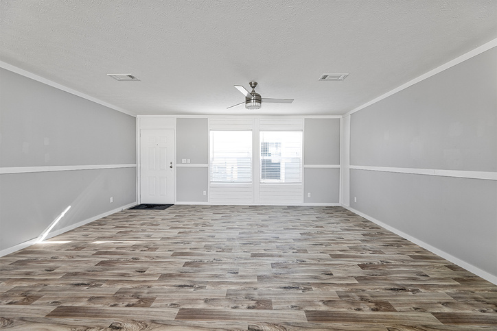 Valu Maxx Premier 32684E | 4 bedroom, 2 bathroom, 2085 sqft home | Built by Cavco - Seguin in Seguin, TX.