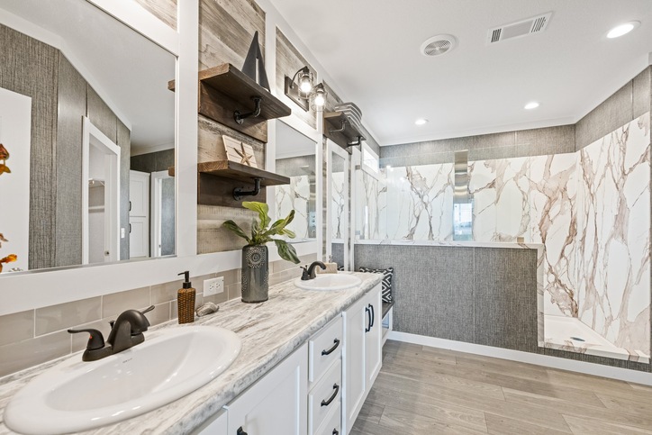The Horizon | 3 bedroom, 2 bathroom, 1680 sqft home. Built by Cavco - Fort Worth in Fort Worth, TX.