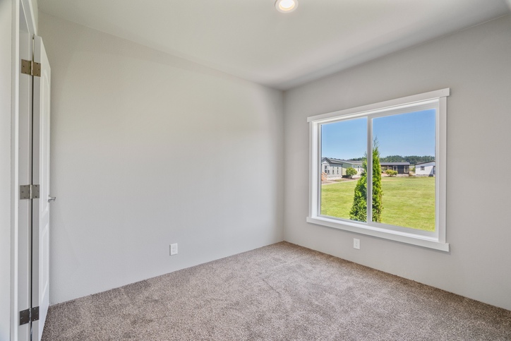 Evergreen 28583F | 3 bedroom, 2 bathroom, 1546 sqft home. Built by Cavco - Woodburn in Woodburn, OR.