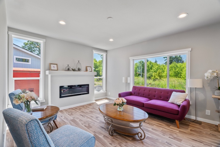 Evergreen 28583F | 3 bedroom, 2 bathroom, 1546 sqft home. Built by Cavco - Woodburn in Woodburn, OR.