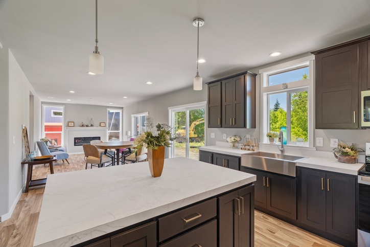 Evergreen 28583F | 3 bedroom, 2 bathroom, 1546 sqft home. Built by Cavco - Woodburn in Woodburn, OR.