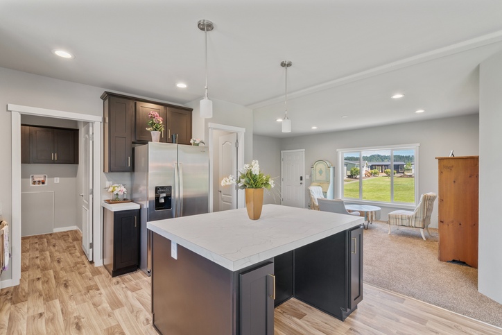 Evergreen 28583F | 3 bedroom, 2 bathroom, 1546 sqft home. Built by Cavco - Woodburn in Woodburn, OR.