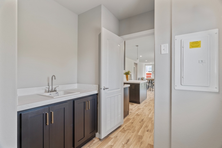 Evergreen 28583F | 3 bedroom, 2 bathroom, 1546 sqft home. Built by Cavco - Woodburn in Woodburn, OR.