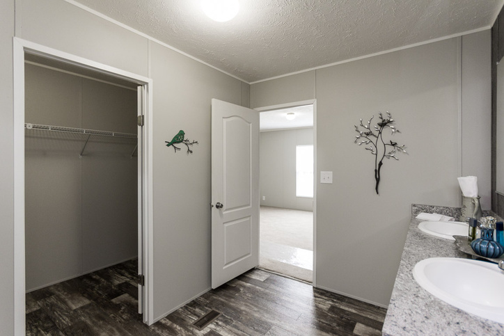 Pure 28764U - a 4 bedroom, 2 bath home by Fleetwood Homes.