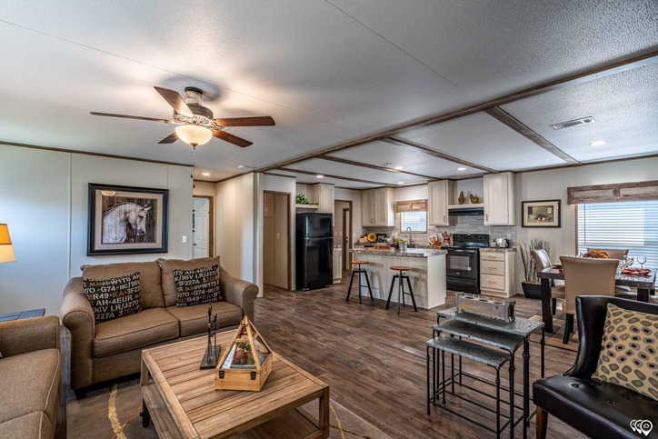 Pinnacle 28563P | 3 bedroom, 2 bathroom, 1492 sqft home | Built by Cavco - Waco in Waco, TX.