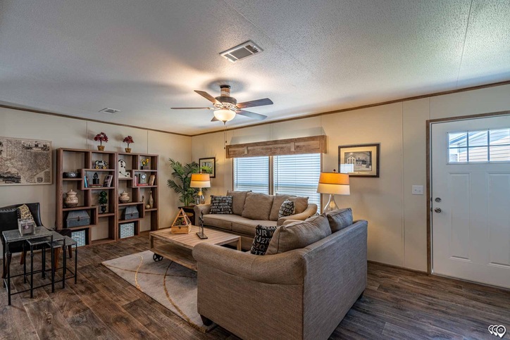 Pinnacle 28563P | 3 bedroom, 2 bathroom, 1492 sqft home | Built by Cavco - Waco in Waco, TX.