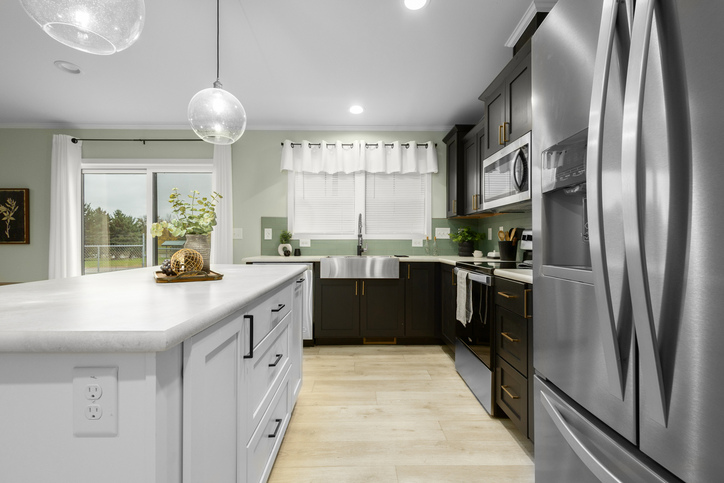 Farmhouse 28563F | 3 bedroom, 2 bathroom, 1493 sqft home | Built by Cavco - Dorchester in Dorchester, WI.