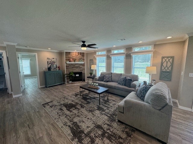 Solitaire 28643A | 3 bedroom, 2.5 bathroom, 1792 sqft home. Built by Cavco - Deming in Deming, NM.