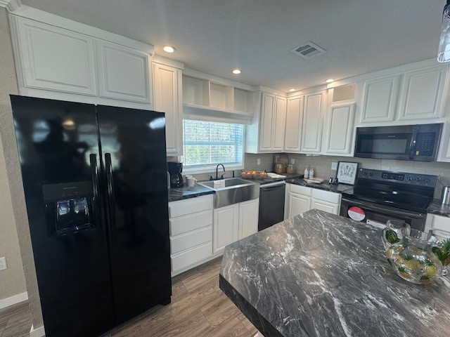 Solitaire 28643A | 3 bedroom, 2.5 bathroom, 1792 sqft home. Built by Cavco - Deming in Deming, NM.