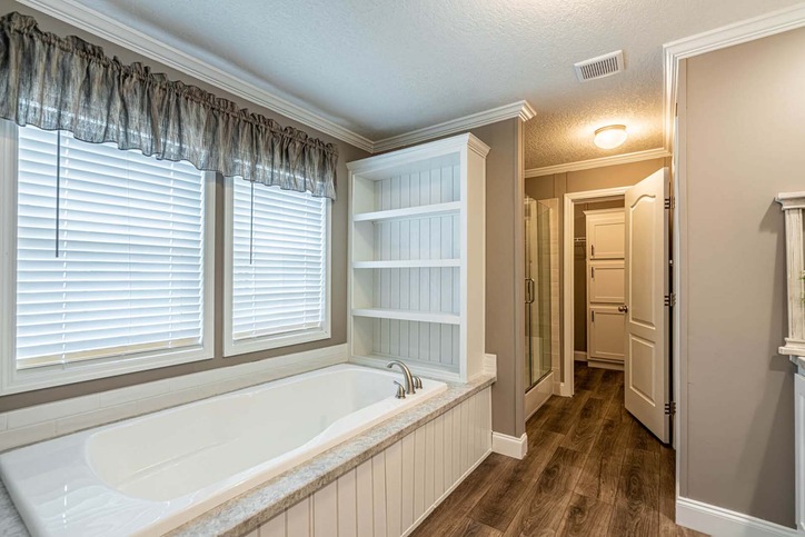 Isidro 32603C | 3 bedroom, 2 bathroom, 1780 sqft home | Built by Cavco - Moultrie in Moultrie, GA.