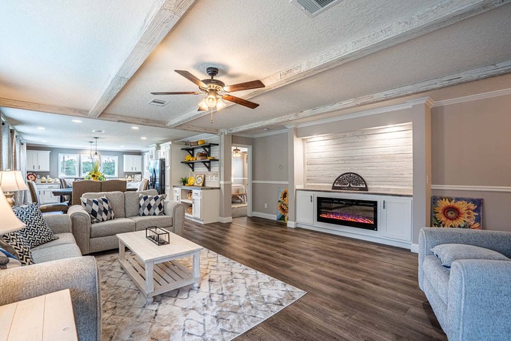Isidro 32603C | 3 bedroom, 2 bathroom, 1780 sqft home | Built by Cavco - Moultrie in Moultrie, GA.