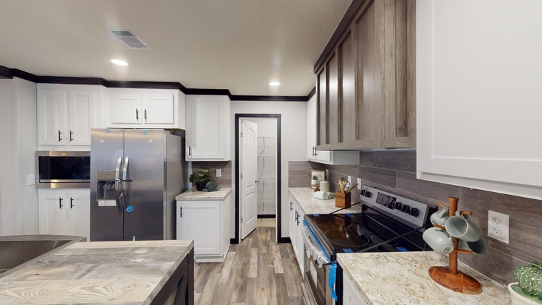 Maverick 28563A | 3 bedroom, 2 bathroom, 1493 sqft home | Built by Cavco - Moultrie in Moultrie, GA.