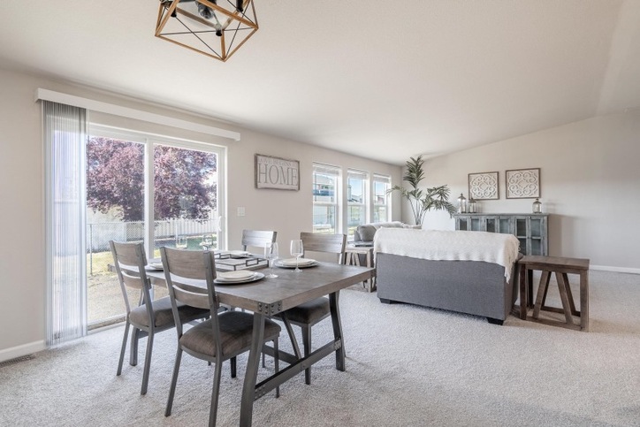 Timber Ridge | 4 bedroom, 3 bathroom, 2338 sqft home | Built by Cavco - Millersburg in Millersburg, OR.