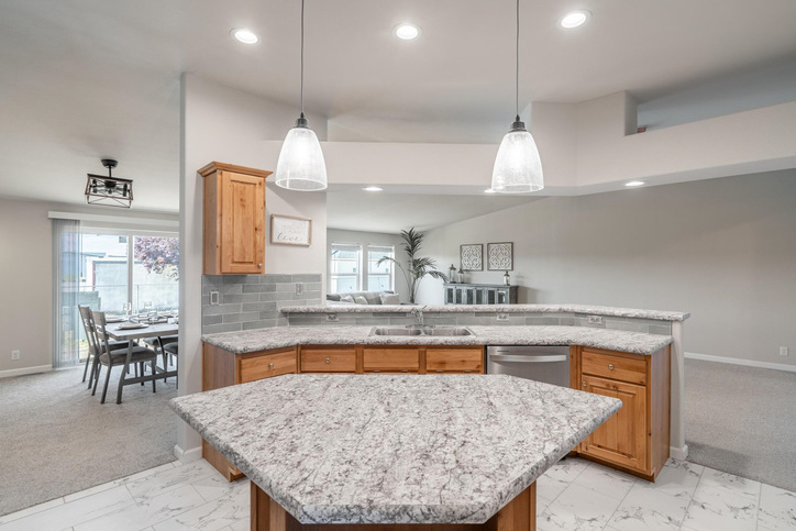 Timber Ridge | 4 bedroom, 3 bathroom, 2338 sqft home | Built by Cavco - Millersburg in Millersburg, OR.