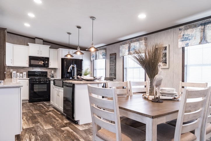Eastland Concepts 28643E | 3 bedroom, 2 bathroom, 1707 sqft home. Built by Cavco - Shippenville in Shippenville, PA.
