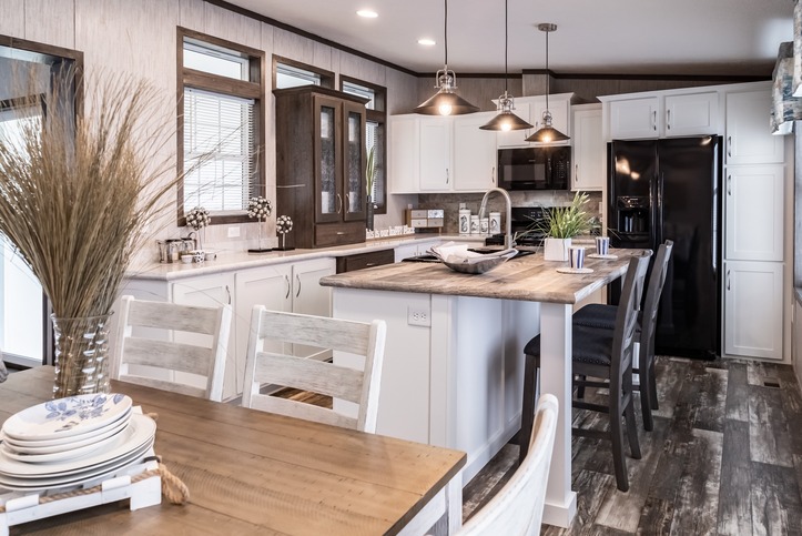 Eastland Concepts 28643E | 3 bedroom, 2 bathroom, 1707 sqft home. Built by Cavco - Shippenville in Shippenville, PA.