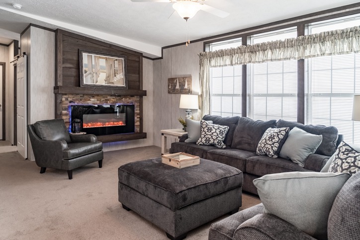 Eastland Concepts 28643E | 3 bedroom, 2 bathroom, 1707 sqft home. Built by Cavco - Shippenville in Shippenville, PA.