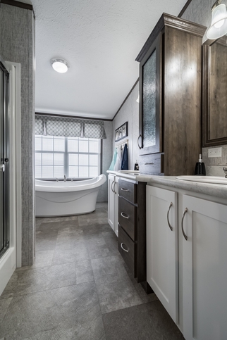 Eastland Concepts 28643E | 3 bedroom, 2 bathroom, 1707 sqft home. Built by Cavco - Shippenville in Shippenville, PA.
