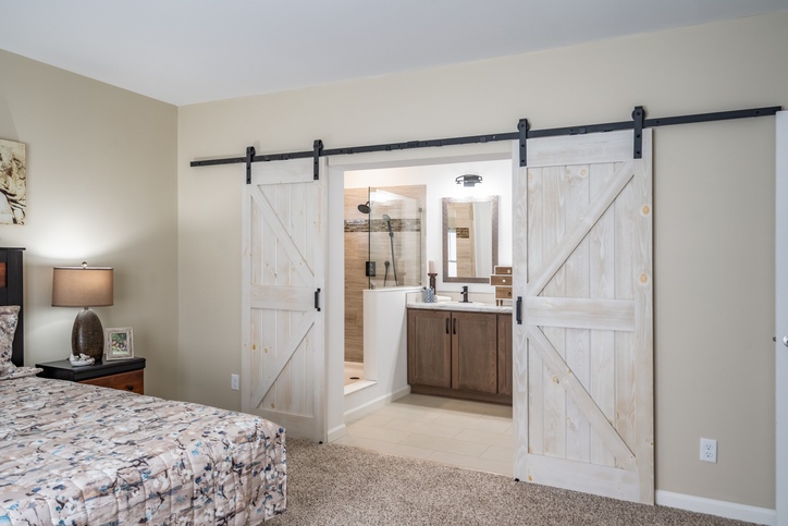 Grand 28663BM | 3 bedroom, 2 bathroom, 1804 sqft home. Built by Cavco - Manorwood in Emlenton, PA.
