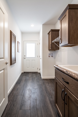 Grand 28663BM | 3 bedroom, 2 bathroom, 1804 sqft home. Built by Cavco - Manorwood in Emlenton, PA.